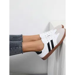 Sneakers For Women