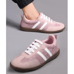 Sneakers For Women