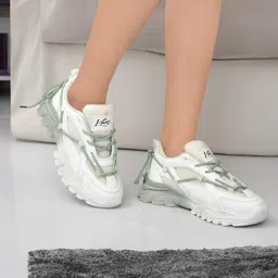 Sneakers For Women