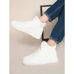 Sneakers For Women