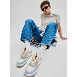 Snitch Men Colourblocked Sneakers