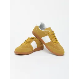 Snitch Men Mustard Yellow With Contrast Stripe Sneakers