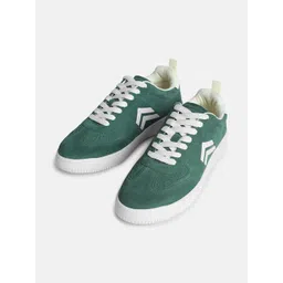 Snitch Men Perforations Suede Sneakers