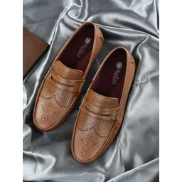 SOFTIO Men Tan Textured Slip-On Sneakers