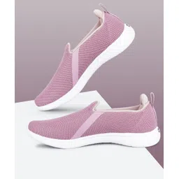 Softride Alexandria Wns Walking Shoes For Women