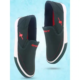 Sparx Men Green Fashion