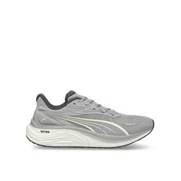 Sports Shoes with Synthetic Upper