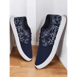 Spotwalk Men Canvas Printed Lace Ups Sneakers