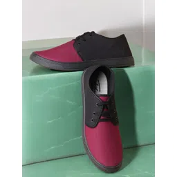 Spotwalk Men Lace-Ups Sneakers