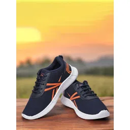 Spotwalk Men Textured Lace-Up Sneakers