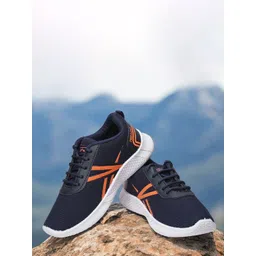 Spotwalk Men Woven Design Sneakers