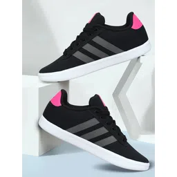 STREET ICON PRO SNEAKER W Sneakers For Women