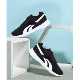 Stridium 2.0 Walking Shoes For Women