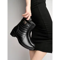 Stylestry Women Block Heeled Winter Boots with Buckle