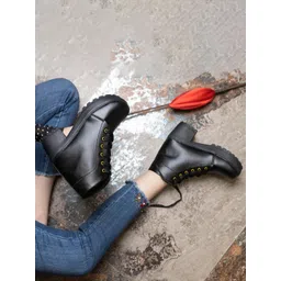 Stylestry Women Casual Block-Heeled Chunky Boots