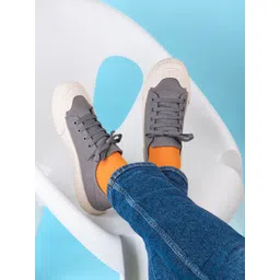 Styli Men Canvas Lace Up Casual Shoes