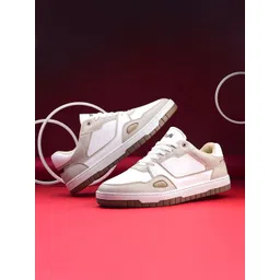 Styli Men Casual Colorblock Court Sneakers