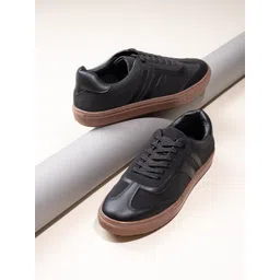 Styli Men Colorblocked Court Sneakers