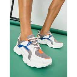 Styli Men Colourblocked Basics Sneakers