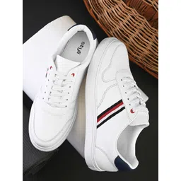 Styli Men Contrast Striped Lace-Ups Sneakers
