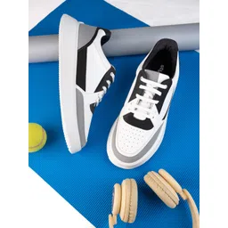 Styli Men White Colourblocked Comfort Insole Contrast Sole Lace-Up Sneakers