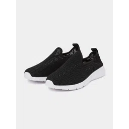 Styli Men Woven Design Mesh Contrast Sole Slip-On Sneakers