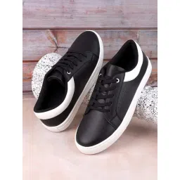 Styli Men's Black Casual Sneakers