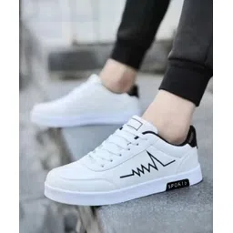 Stylish & Trending Outdoor Walking Comfortable Sneakers For Men