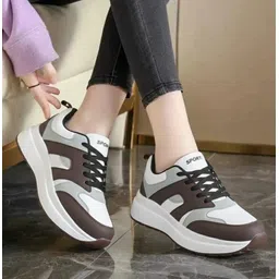 Stylish Shoes Walking Sneakers Casual Sports Gym Shoes Sneakers For Women