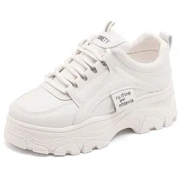 Stylish Trending Girls Chunky Sneakers Sneakers For Women