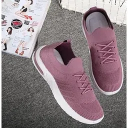 Stylish Trending Women Sports Shoes (Pink)