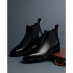 Synthetic leather lightweight Chelsea boots Boots For Men