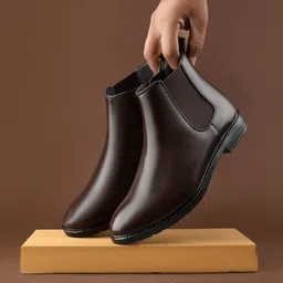 Synthetic Leather Lightweight Comfortable Trendy Walking Outdoor Slip On Chelsea Boots For Men