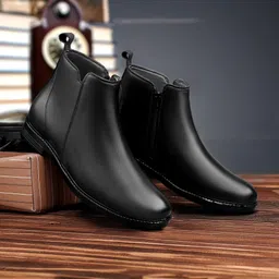 Synthetic Leather Lightweight Comfortable Trendy Walking Outdoor Slip On Chelsea Boots For Men