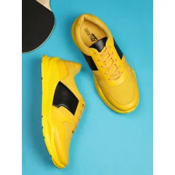 The Indian Garage Co Men Round Toe Lace-Ups Colourblocked Sneakers