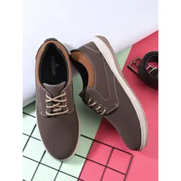 The Roadster Life Co. Men Round Toe Lace Up Comfortable Sneakers