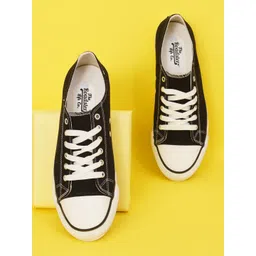 The Roadster Lifestyle Co. Men Black Textured Comfort Insole Canvas Lace-Up Sneakers