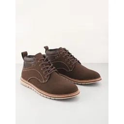 The Roadster Lifestyle Co Men Block-Heeled Boots