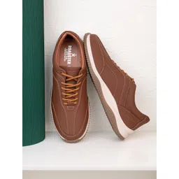 The Roadster Lifestyle Co. Men Casual Lace-Up Sneakers