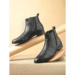 The Roadster Lifestyle Co Men Casual Slip On Chelsea Boots