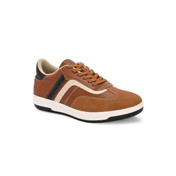 The Roadster Lifestyle Co Men Casual Sneakers