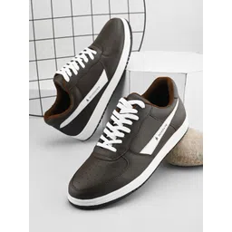 The Roadster Lifestyle Co Men Colorblocked Synthetic Leather Casual Sneakers
