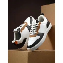 The Roadster Lifestyle Co. Men Colourblocked Comfort Insole Sneakers