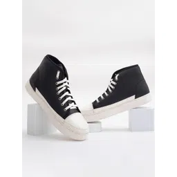 The Roadster Lifestyle Co. Men Colourblocked Lightweight Mid Top Sneakers