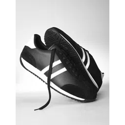 The Roadster Lifestyle Co Men Lace Up Sneakers