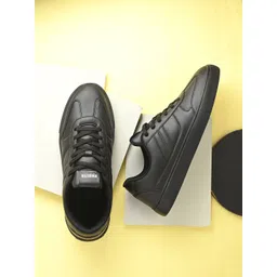 The Roadster Lifestyle Co. Men Lace-Ups Casual Sneakers