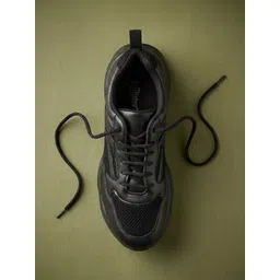 The Roadster Lifestyle Co Men Round Toe Lightweight Lace-Ups Sneakers