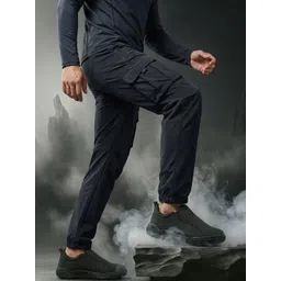 The Roadster Lifestyle Co Men Round Toe Zip Casual Sneakers