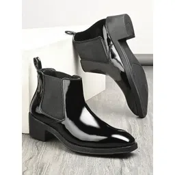 The Roadster Lifestyle Co Men Square Toe Slip-On Chelsea Boots