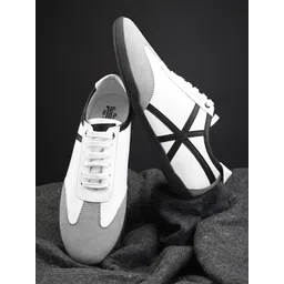 The Roadster Lifestyle Co. Men White Striped Lace-Up Casual Sneakers